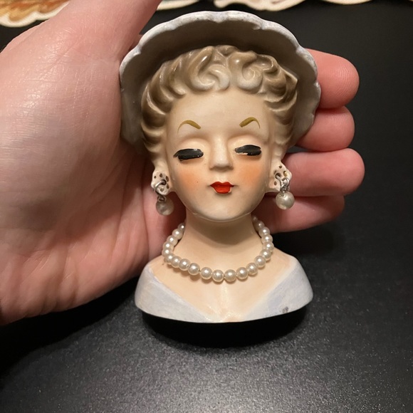 Vintage Mini Lady Head Vase - Picture 8 of 8